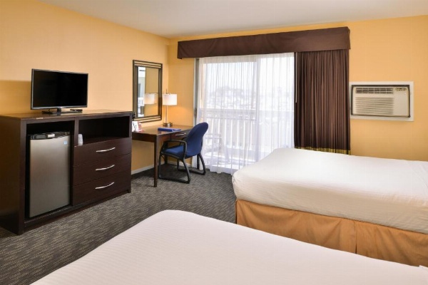 Dana Point Marina Inn image 23