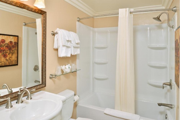 Dana Point Marina Inn image 55